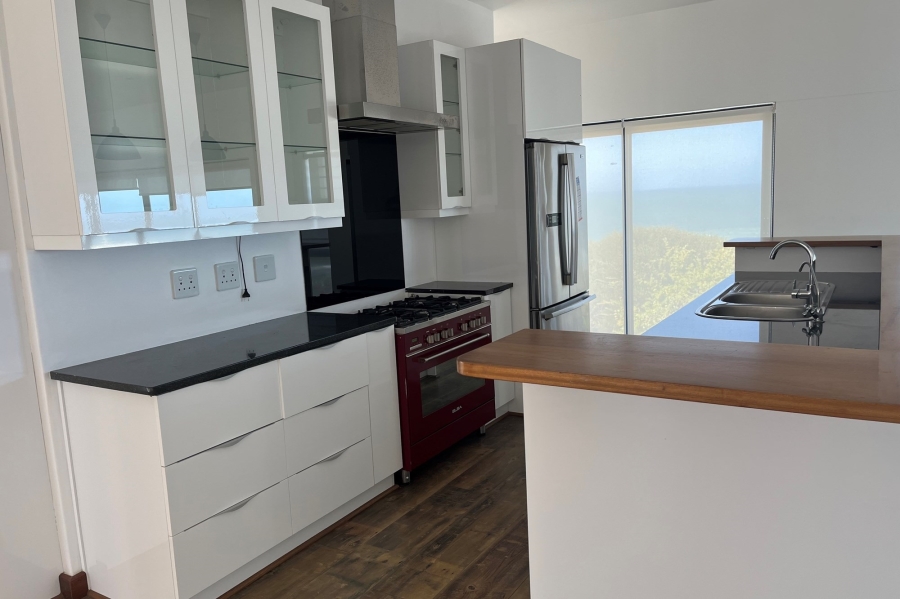 3 Bedroom Property for Sale in Yzerfontein Western Cape